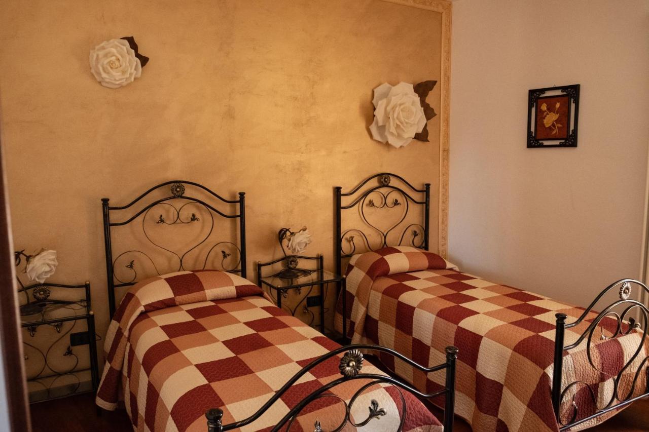 Pettorano sul Gizio "Il Miglio" Country House מראה חיצוני תמונה