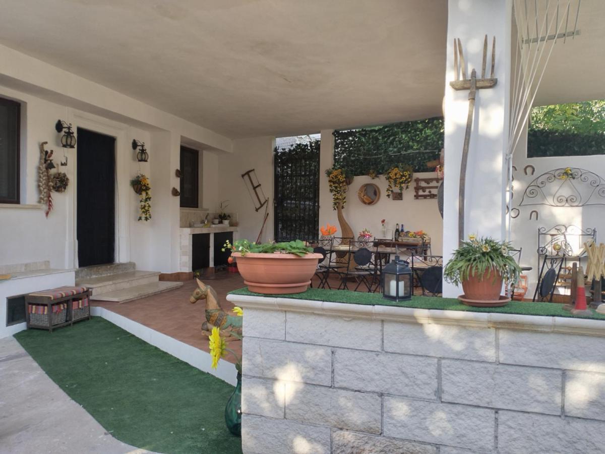 Pettorano sul Gizio "Il Miglio" Country House מראה חיצוני תמונה