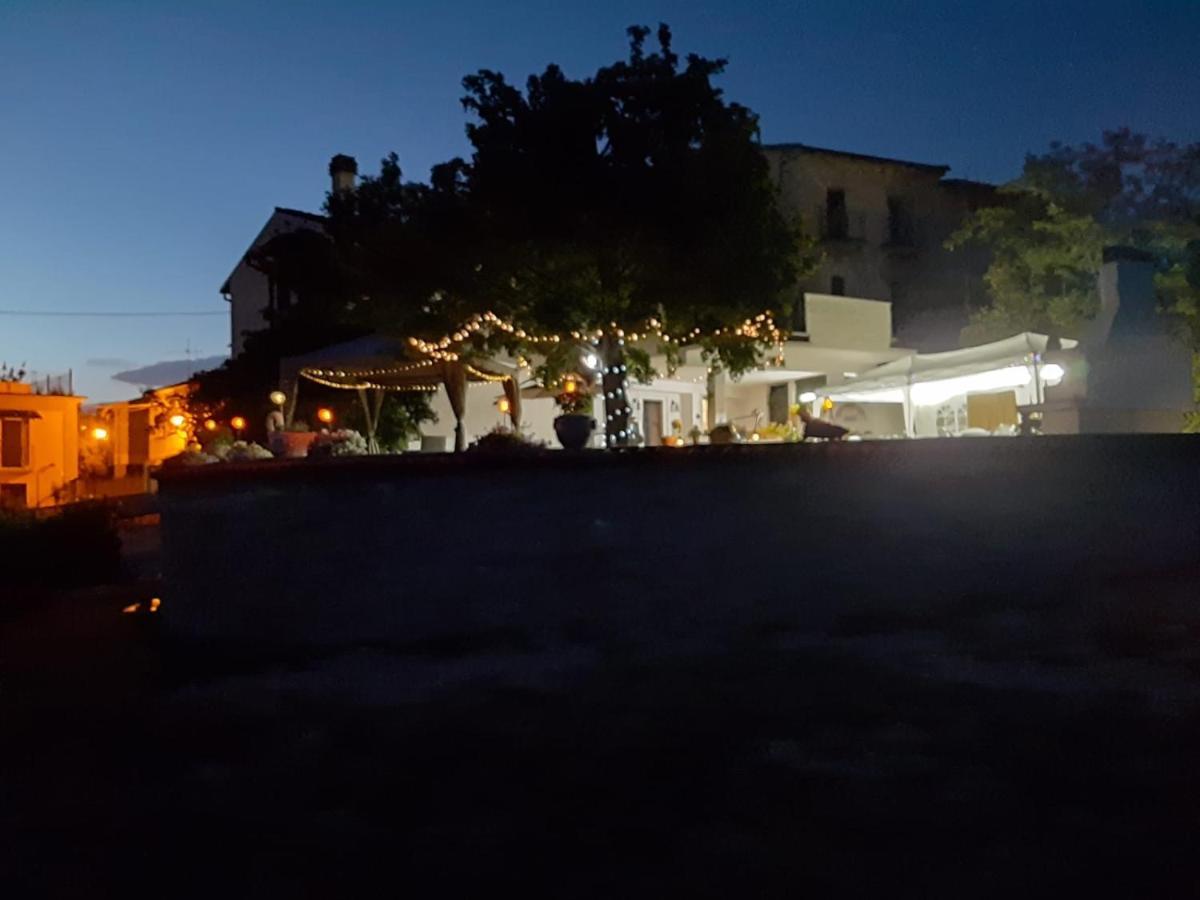 Pettorano sul Gizio "Il Miglio" Country House מראה חיצוני תמונה